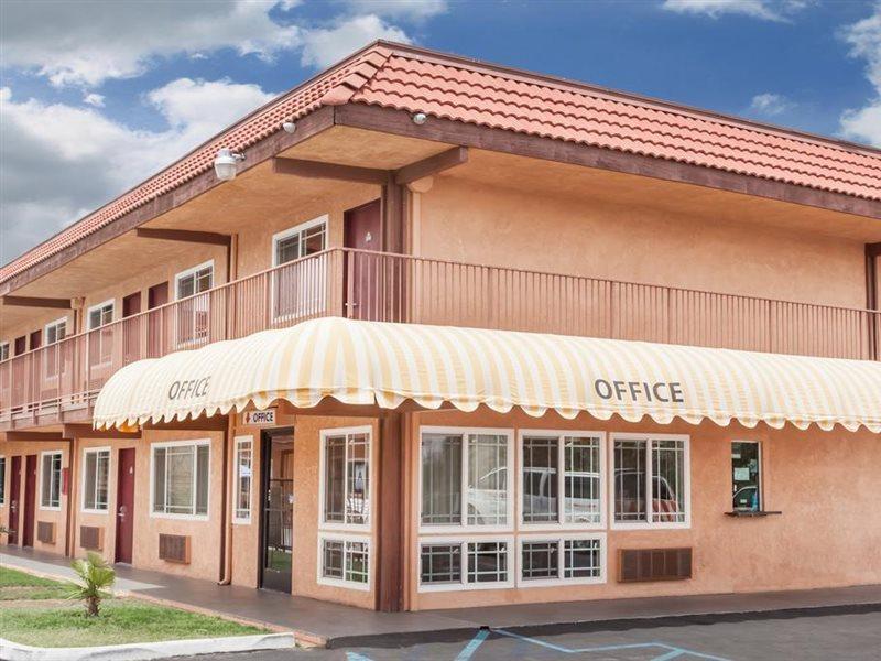 Motel Days By Wyndham Barstow